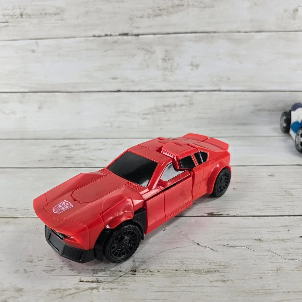 2 Hasbro Transformers Rescue Bots Chase the Police-Bot & Sideswipe Action Figure